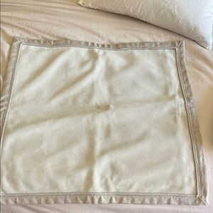 Williams Sonoma 24x24 Pillow Covers (2)/Ecru White Leather /Linen Trim and back.